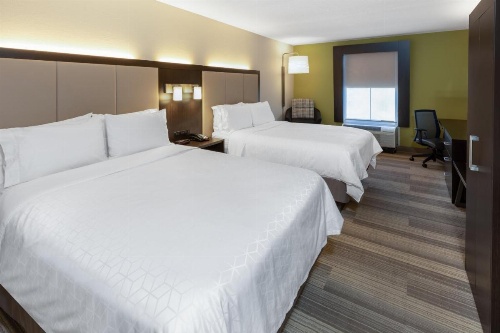 Holiday Inn Express Minden image 18