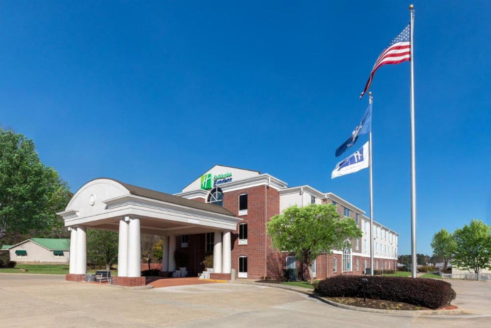 Holiday Inn Express Minden Image 38